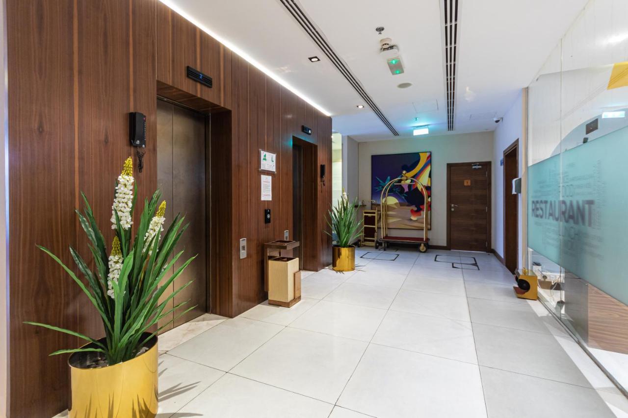 Le Wana Hotel Dubai Ngoại thất bức ảnh