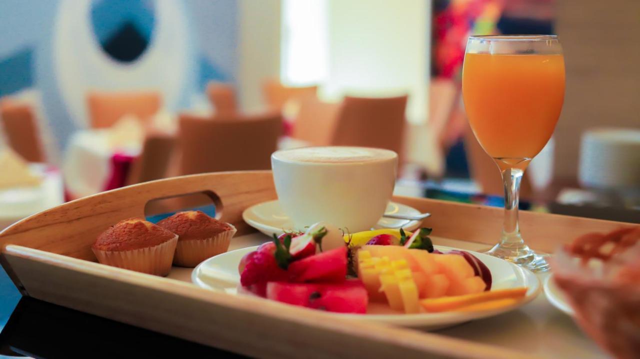 Le Wana Hotel Dubai Ngoại thất bức ảnh